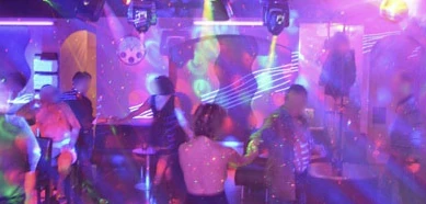 piste de dance animée au Guili's club