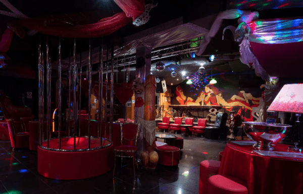 club libertin le 2 plus 2 