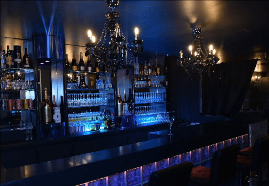 club libertin Paris La marquise